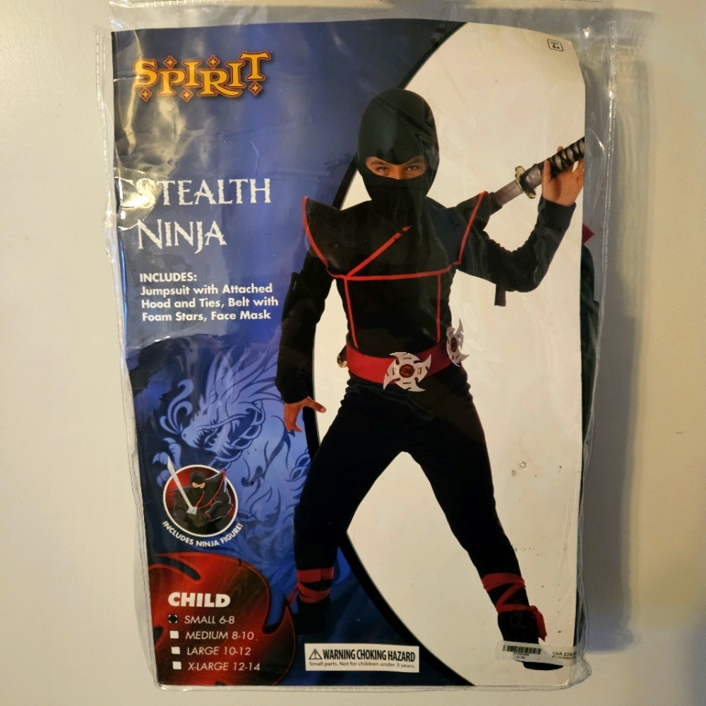 Spirit Halloween~Stealth Ninja Costume~Size‎ Small 6/8~Black Red